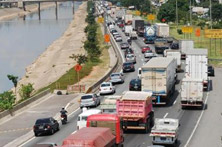 CET recomenda que motoristas evitem a Marginal Tietê no Carnaval