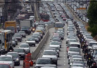 Lei da Mobilidade propõe pedágio urbano para desafogar trânsito