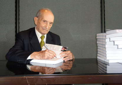 Ex-presidente Rochinha comemora 93 anos de vida