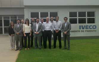 Diretores do SETCESP visitam fábrica da Iveco em MG