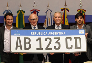 Países do Mercosul adotam placa unificada de veículos a partir de 2016