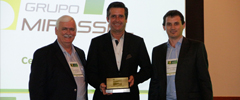 Grupo Mirassol é reconhecido com prêmios pela John Deere