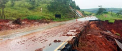 Quatro estados têm rodovias interditadas por estragos da chuva