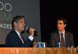 SETCESP promove palestra de Ricardo Amorim para empresários e executivos do transporte