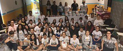 COMJOVEM Maringá entrega kits escolares para jovens do Programa Florescer