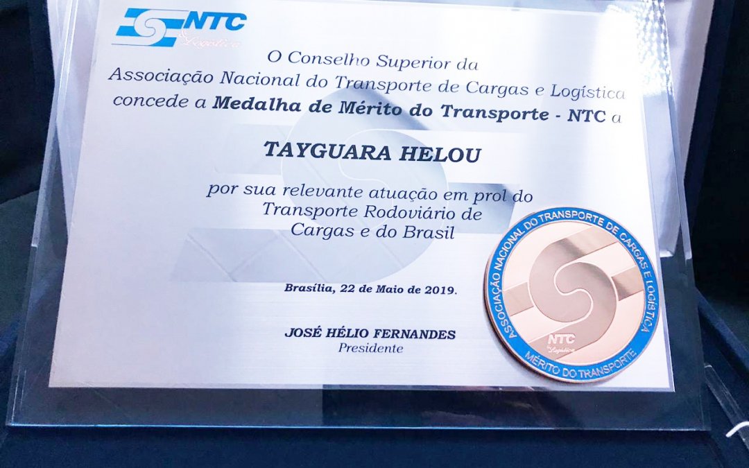 Tayguara Helou recebe Medalha de Mérito da NTC