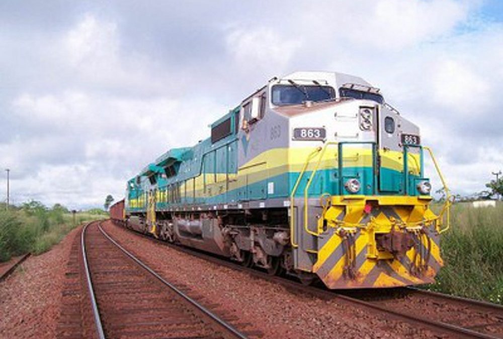 Vale interrompe transporte de carga em ferrovia que passa na área de risco em Barão de Cocais