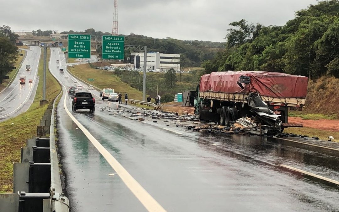 Rodovias da região de Bauru registram mais de 500 acidentes em 4 meses do ano, aponta Polícia Rodoviária