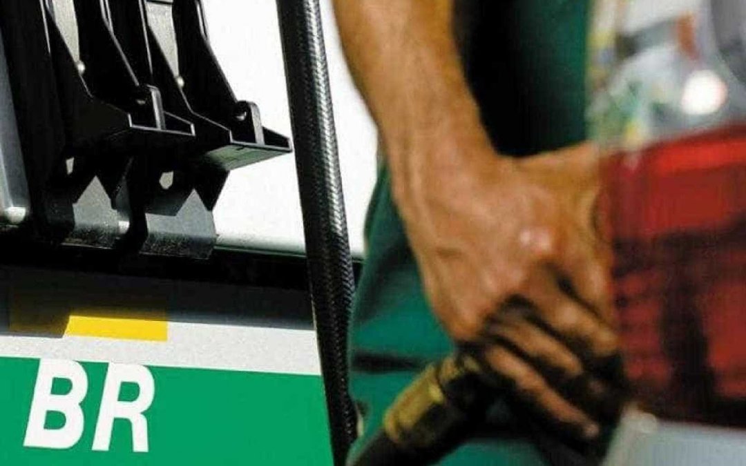 Petrobras mantém inalterados preços do diesel e da gasolina