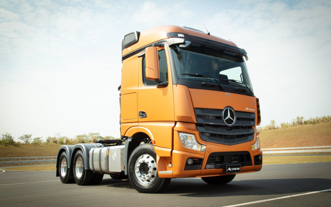 Actros leva Mercedes-Benz a um novo patamar de serviços e conectividade