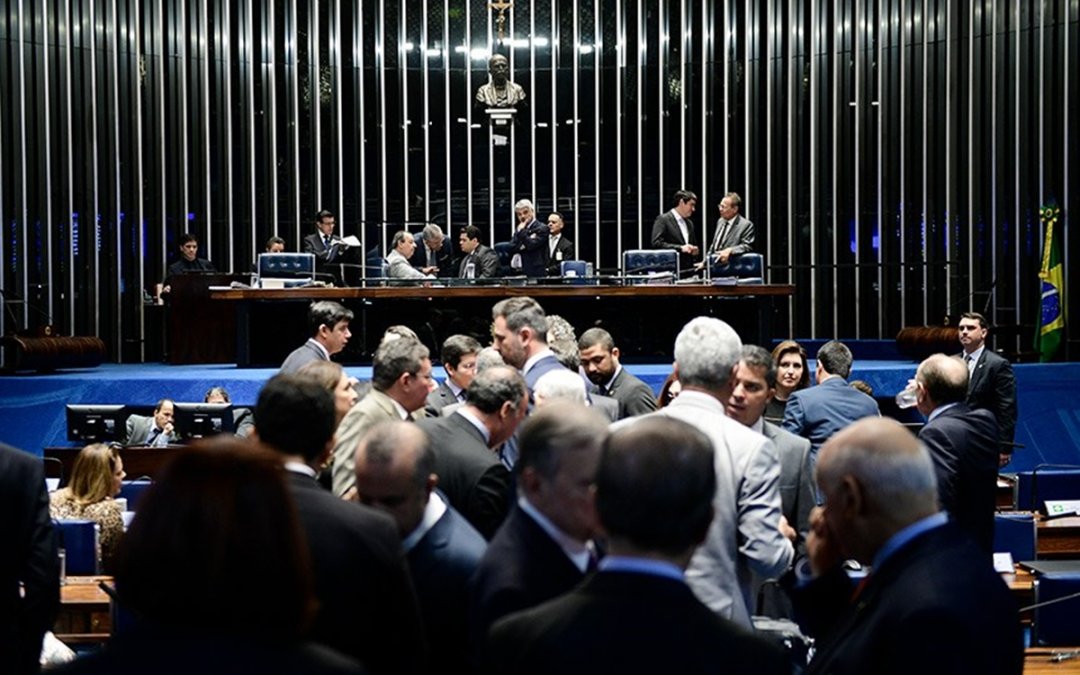 Especialistas divergem sobre os cálculos do governo para justificar a reforma da Previdência