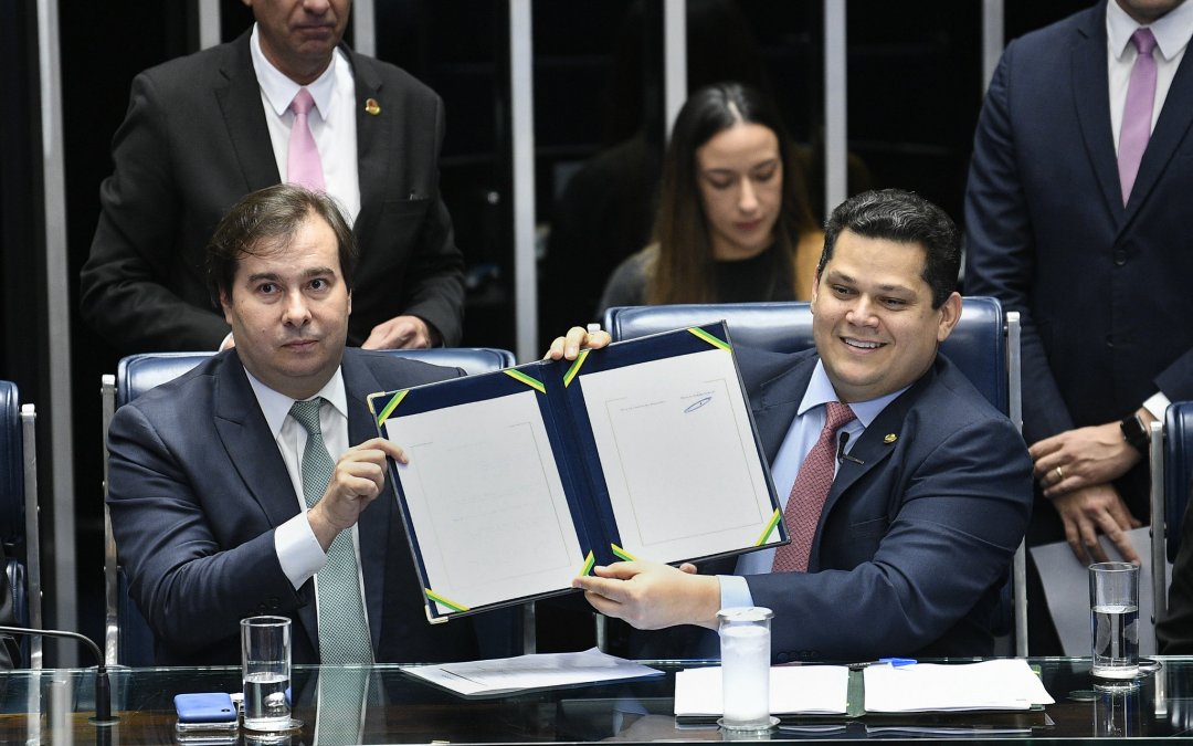 Promulgada Emenda Constitucional da Reforma da Previdência