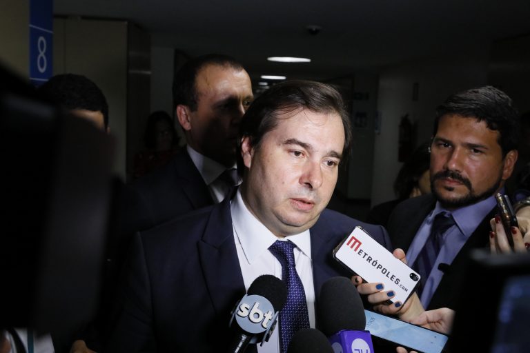 Para Rodrigo Maia, reforma tributária é que vai gerar crescimento