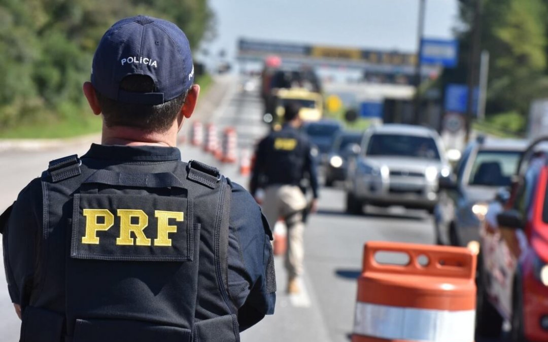 Campanha da PRF leva conscientização para as rodovias do país