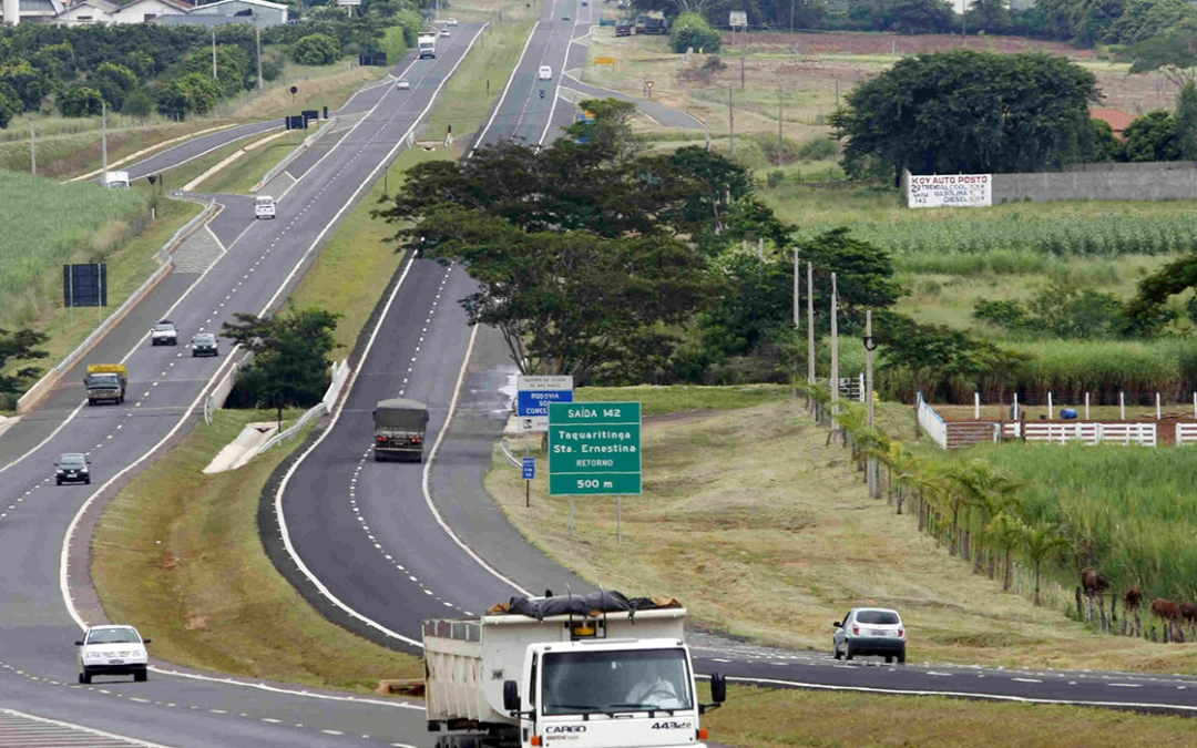 Abril tem queda de 48% no tráfego das principais rodovias paulistas em relação a 2019