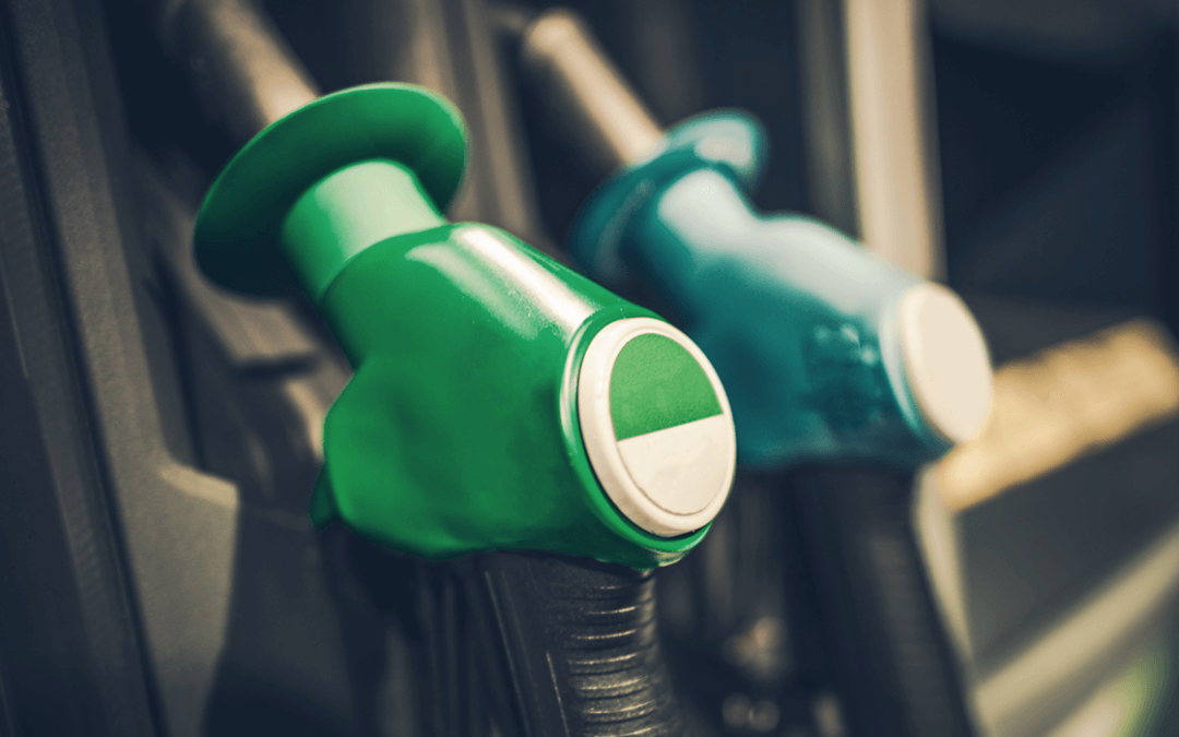 Preços dos combustíveis automotivos voltam a subir em maio, mostra Ticket Log