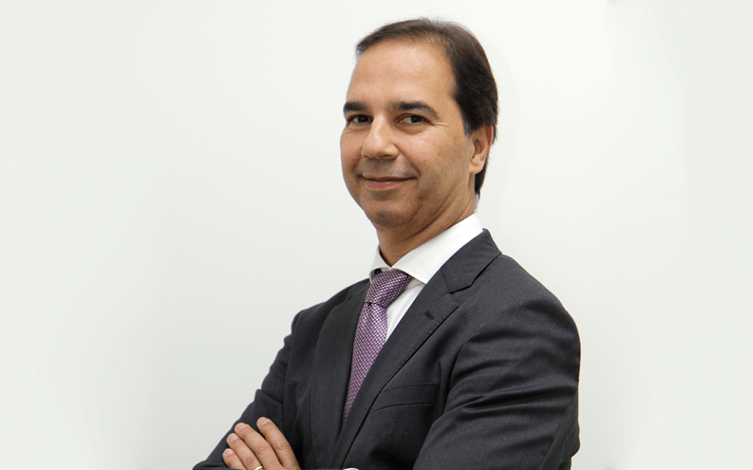 Sérgio Pedrosa é reeleito presidente da FETCEMG