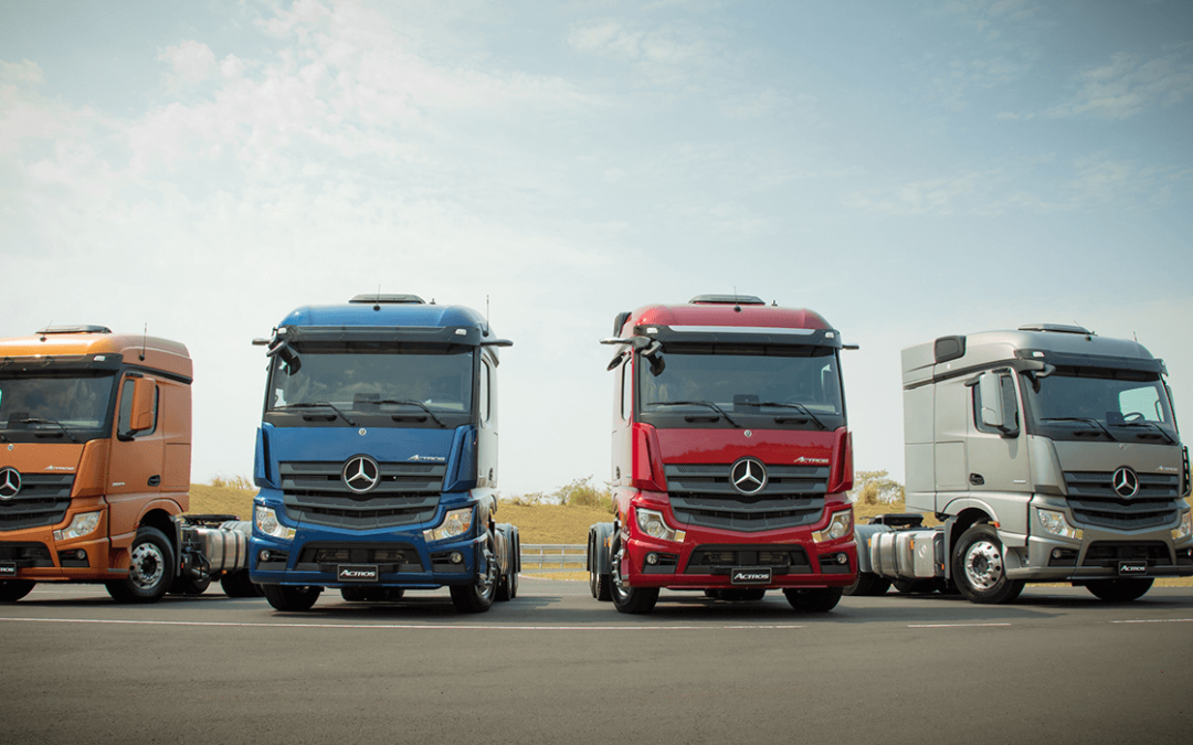 Mercedes-Benz supera o marco de 1.000 caminhões Novo Actros entregues a clientes no Brasil