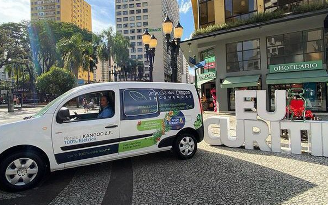 Princesa dos Campos Encomendas negocia parceria com o Grupo Boticário e inicia testes com veículo 100% elétrico