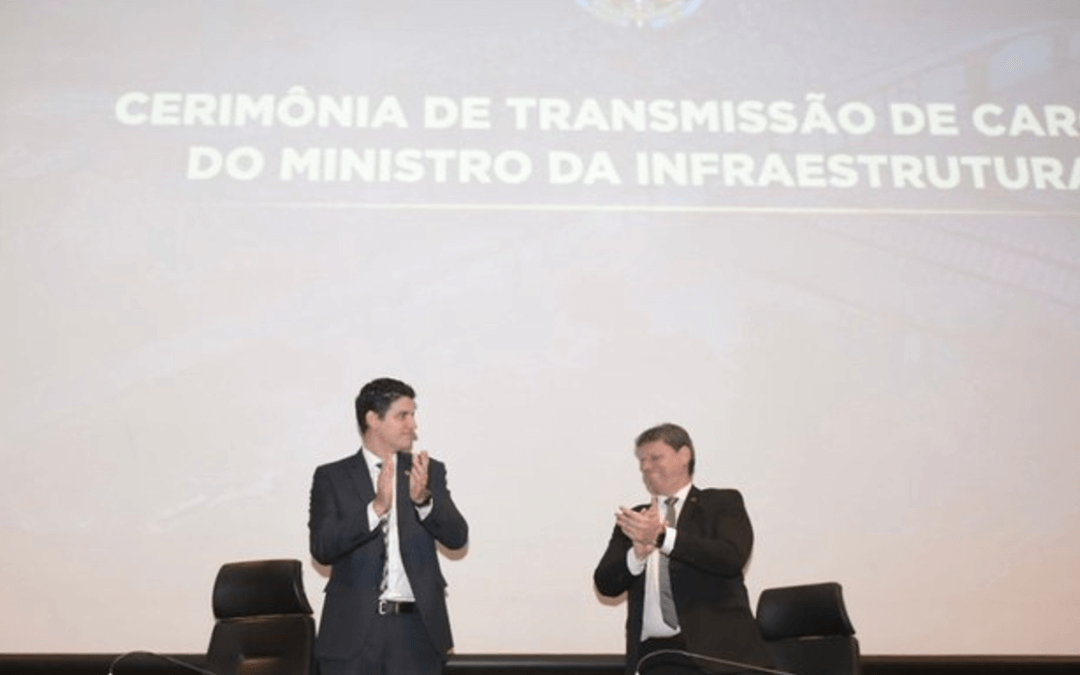 Servidor público de carreira, Marcelo Sampaio assume como ministro da Infraestrutura