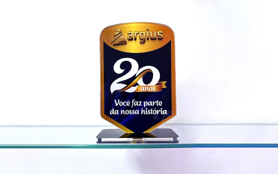 Argius Transportes comemora 20 anos de dedicação e sucesso