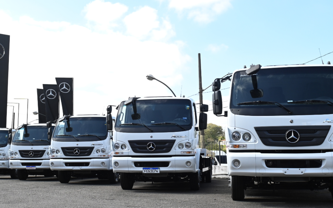 Mercedes-Benz comemora 20 anos dos caminhões Accelo no mercado brasileiro