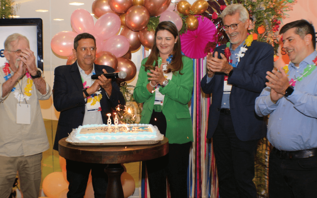 Em uma versão tropical, evento ‘Conexão SETCESP’ celebra aniversário da entidade