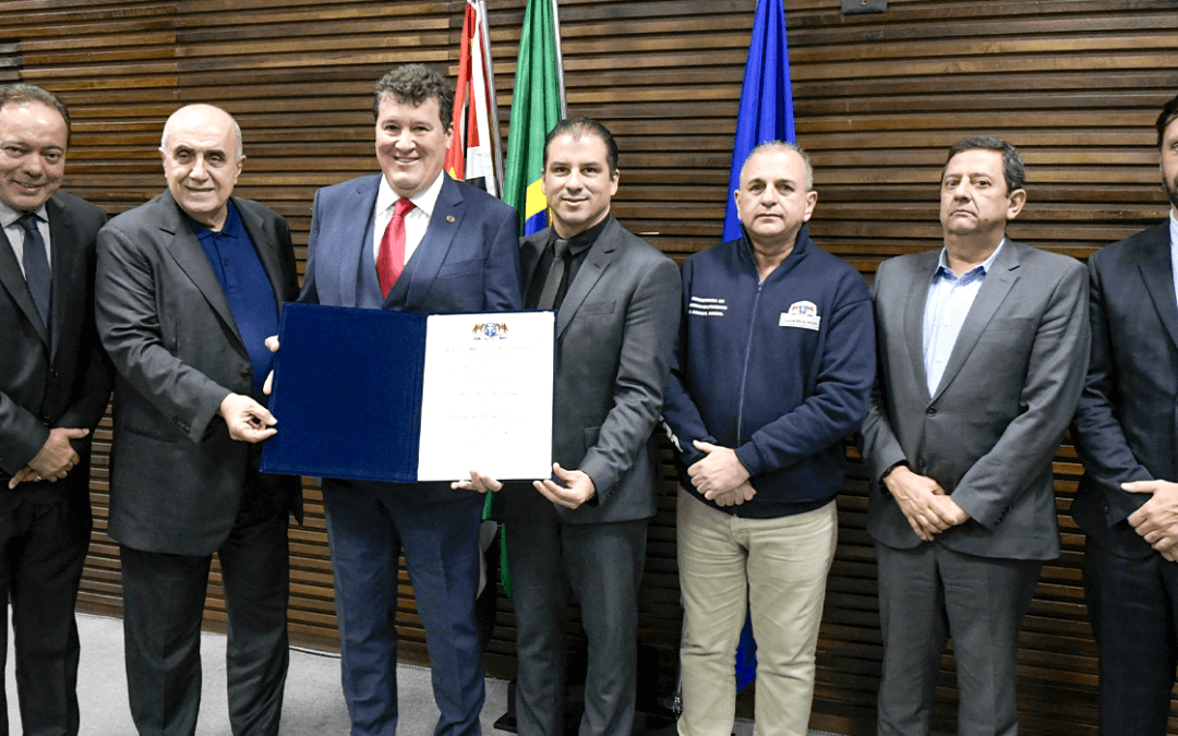 CEO da West Cargo e vice-presidente do SETCESP, recebe título de Cidadão Guarulhense na Câmara