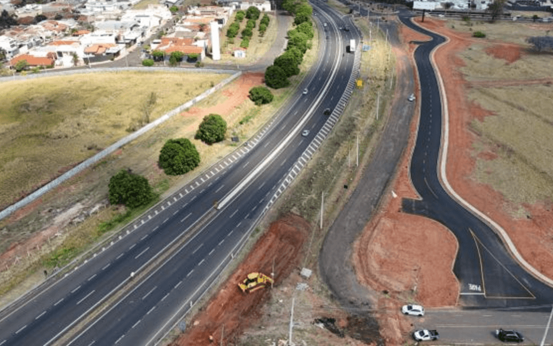 SP-333 recebe obra em trecho da marginal, em Marília (SP)