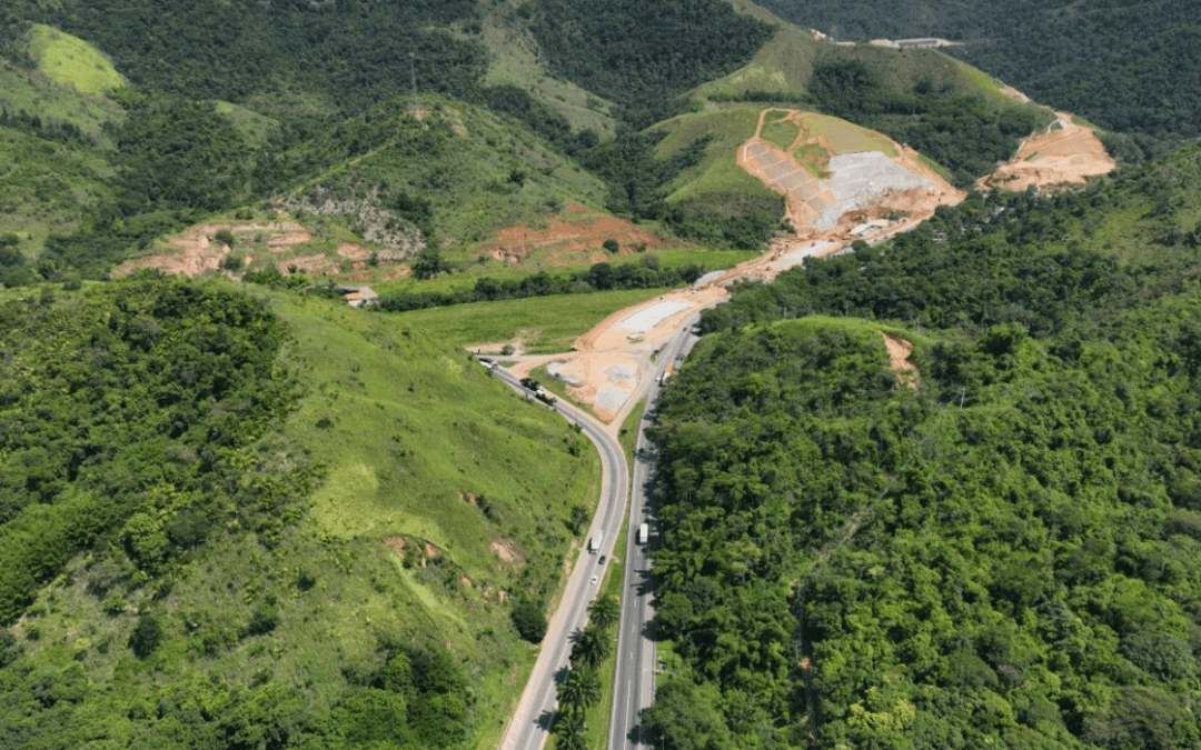 CCR RioSP ajusta horário de detonação de rochas na Serra das Araras