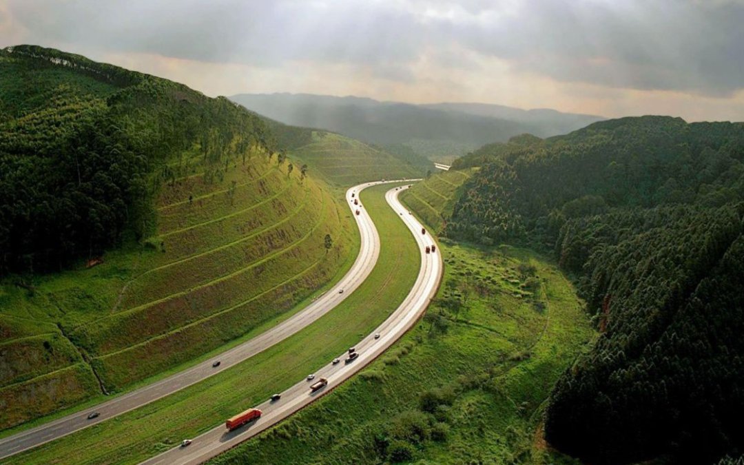 Rodovia dos Bandeirantes (SP-348) completa 47 anos de inauguração