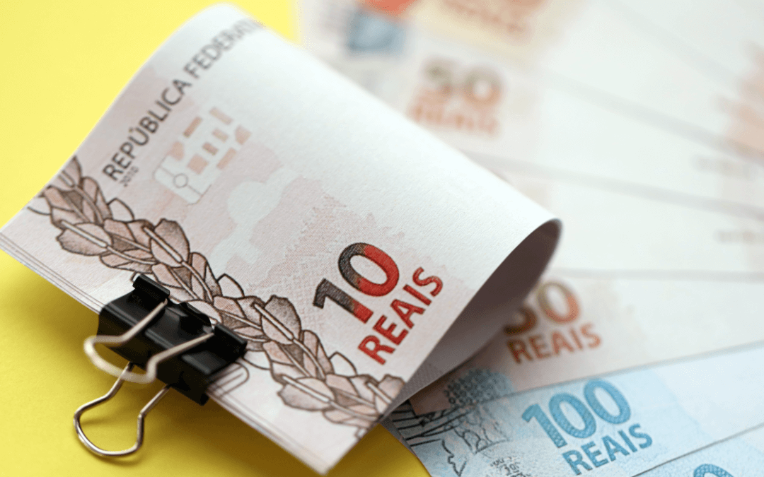 Mercado financeiro reduz previsão da inflação para 4,55% no Brasil