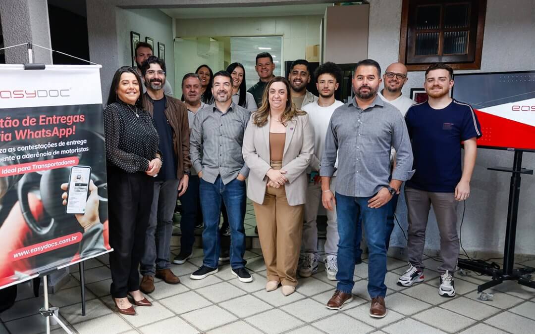 Comjovem SP visita a Easy Doc e conhece soluções que estão digitalizando a logística