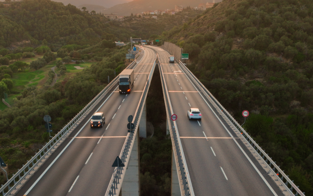 Otimizações da Régis Bittencourt e da Via Brasil fortalecem investimentos em corredores logísticos estratégicos