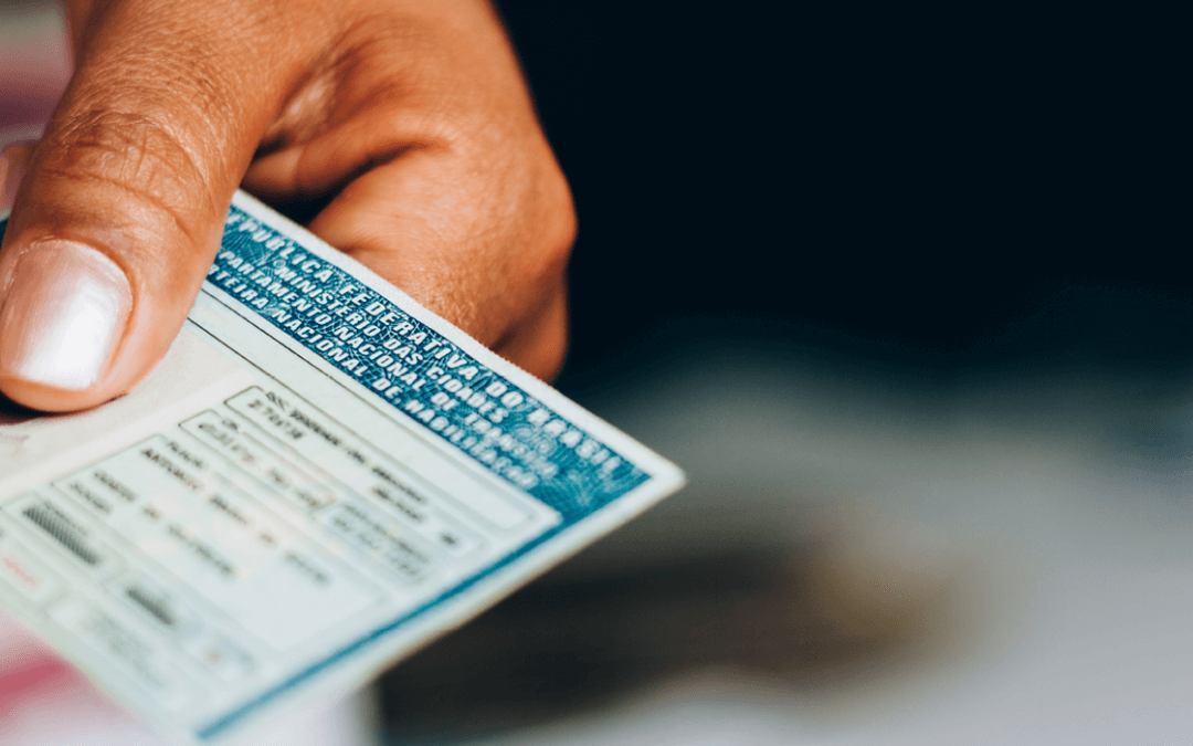 Senatran inicia fiscalização em Detrans que ainda não adotaram integralmente as regras da CNH do Brasil