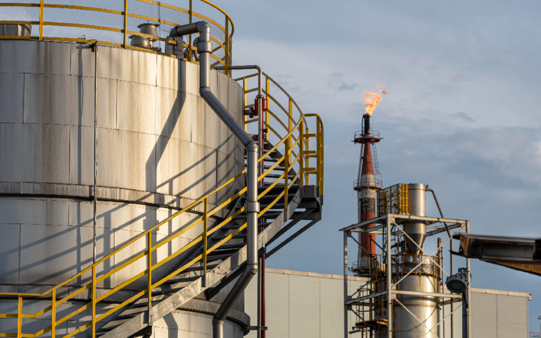 Petrobras sinaliza que não vai congelar preço dos combustíveis, mas espera maior clareza sobre petróleo