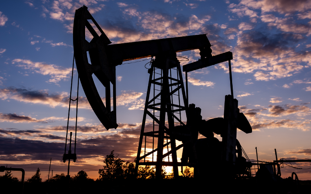 Petróleo inicia em alta a 5ª semana da guerra no Oriente Médio