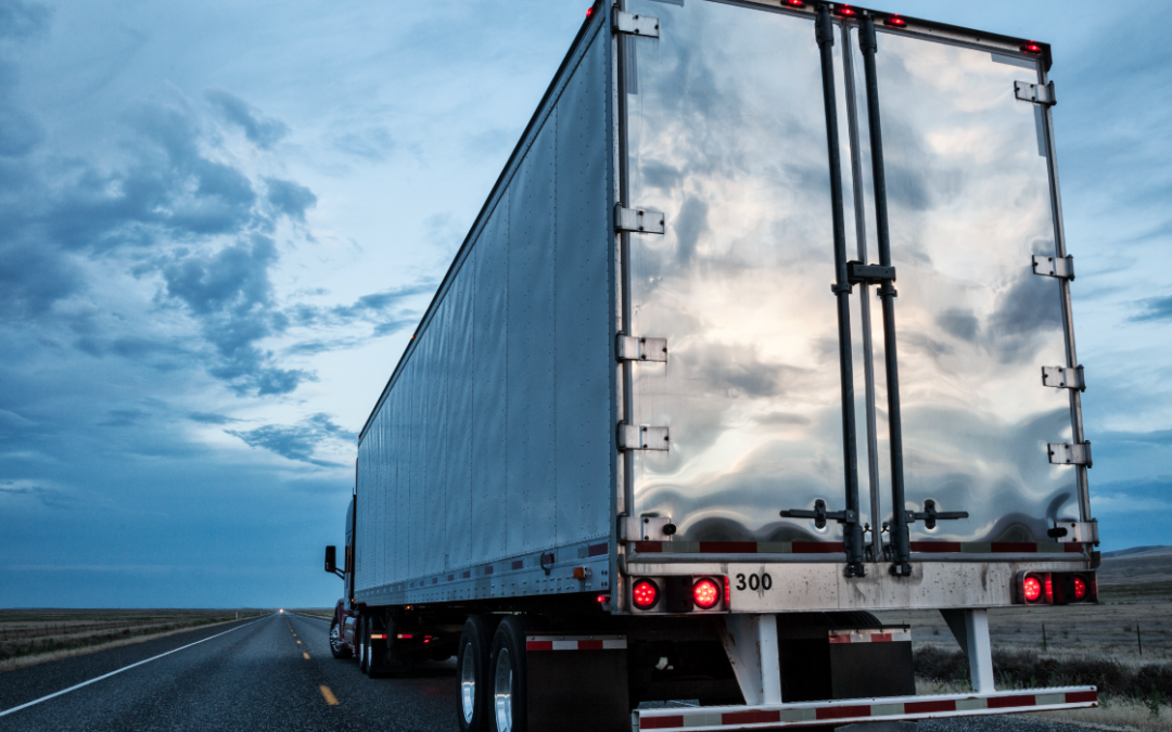 Transporte rodoviário responde por 68,5% da carga movimentada, diz estudo