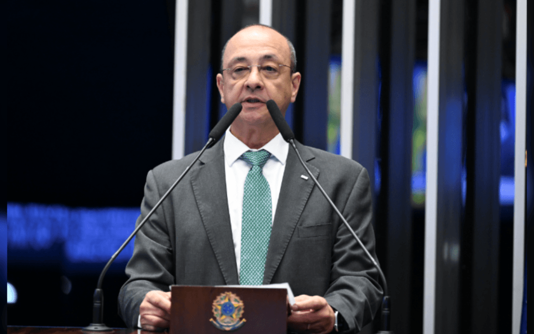 CNT defende negociação coletiva e transição gradual em debate sobre redução da jornada no Senado