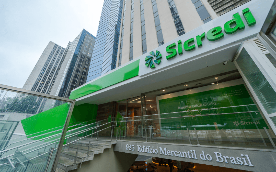 Sicredi fortalece oferta de crédito e serviços para empresas da região