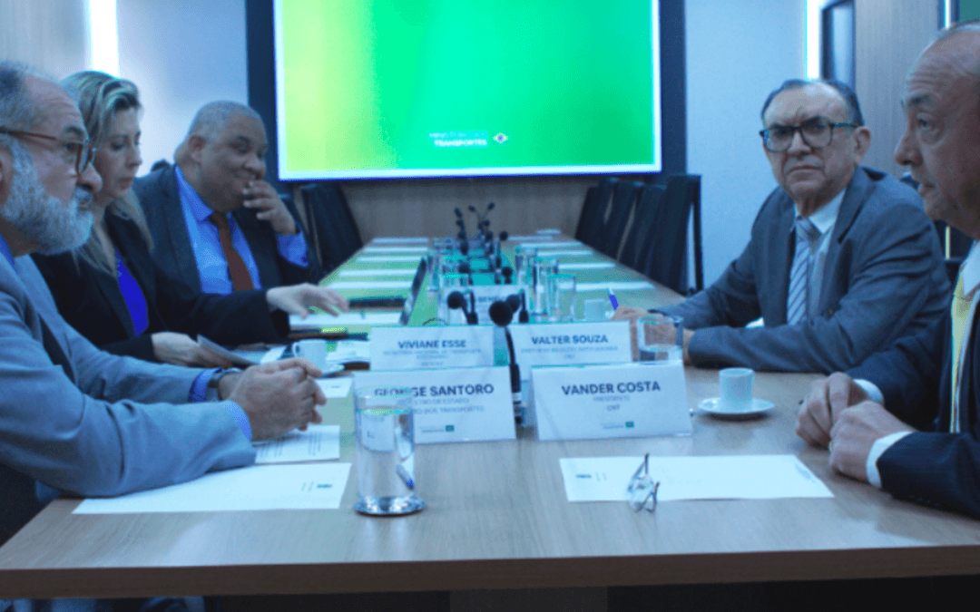 CNT leva ao ministro dos Transportes impactos de nova regra de pedágio