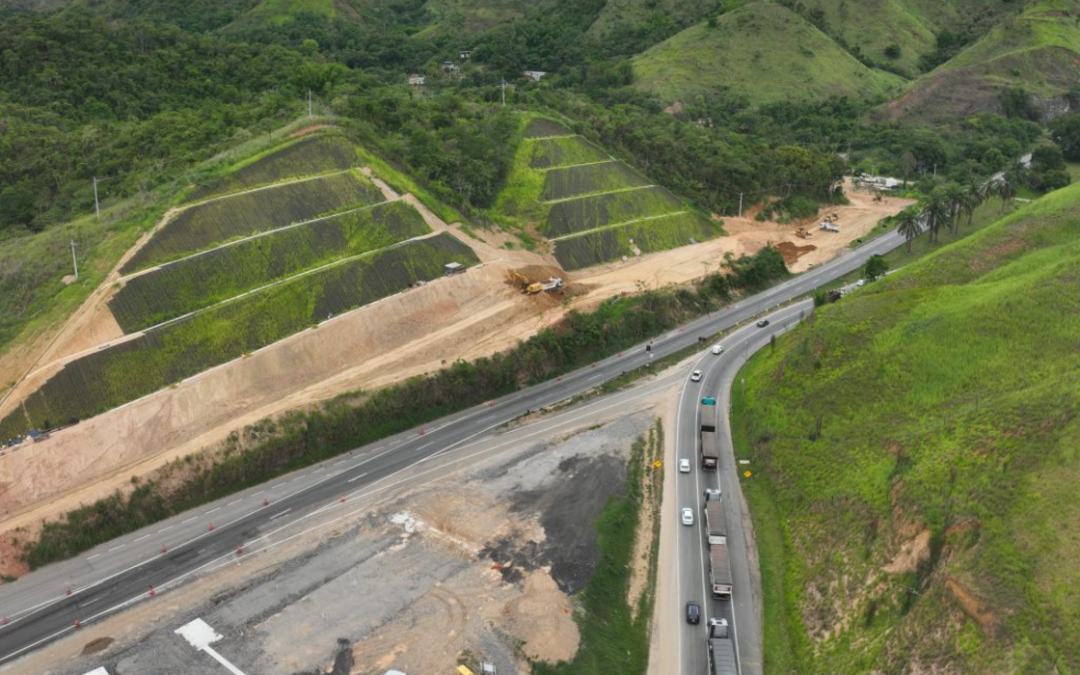RioSP realiza novos desmontes de rochas na Serra das Araras entre os dias 25 e 29 de agosto